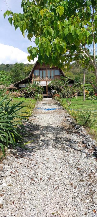 Отель Alam Karang Gili Gede Экстерьер фото