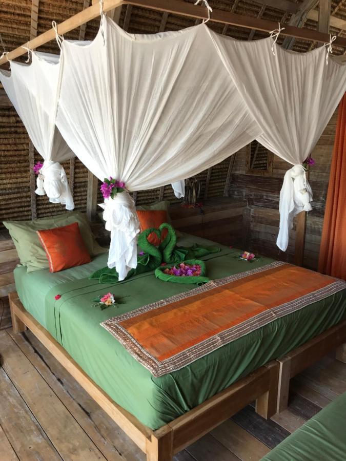 Отель Alam Karang Gili Gede Экстерьер фото